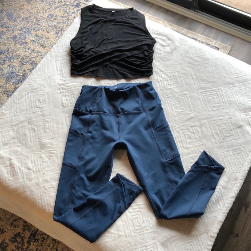 Must be bundled. Layers 8 quick-dry leggings